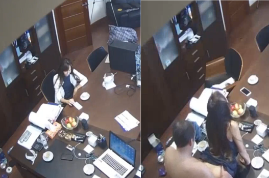 Sếp chịch thư ký ngay trong phòng làm việc